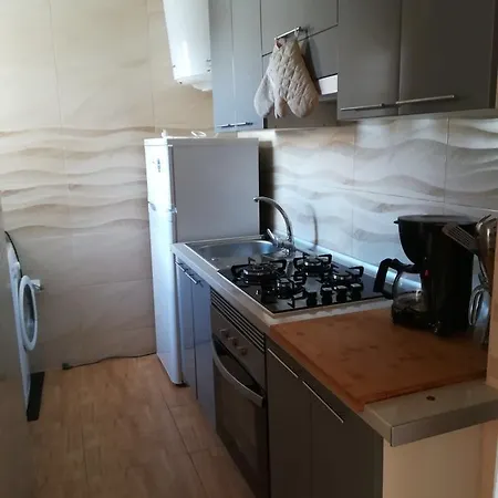 Calle Santomera 17 דירה